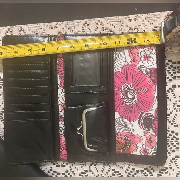 Steve Madden Black Clutch Wallet & Unbranded Black Zip Close Wristlet Wallet - Picture 7 of 12